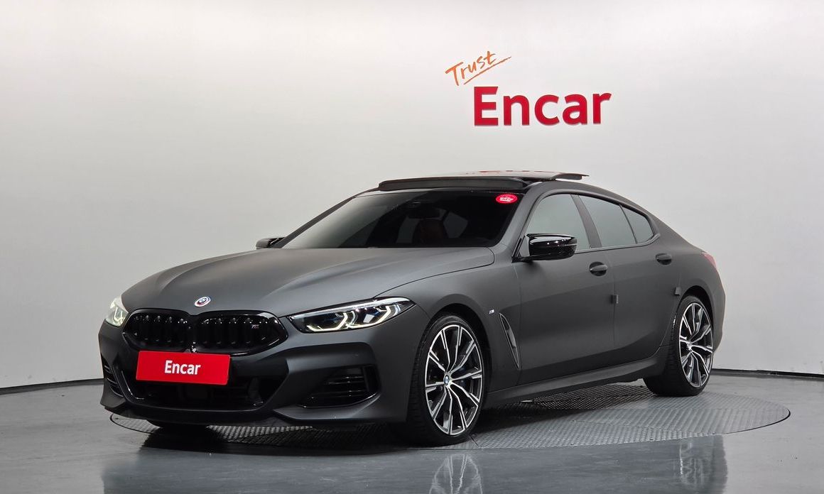 BMW 8-Series 2023