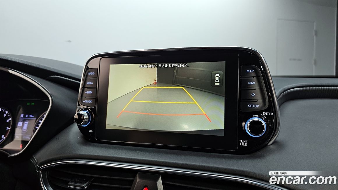 Hyundai Santafe 2020