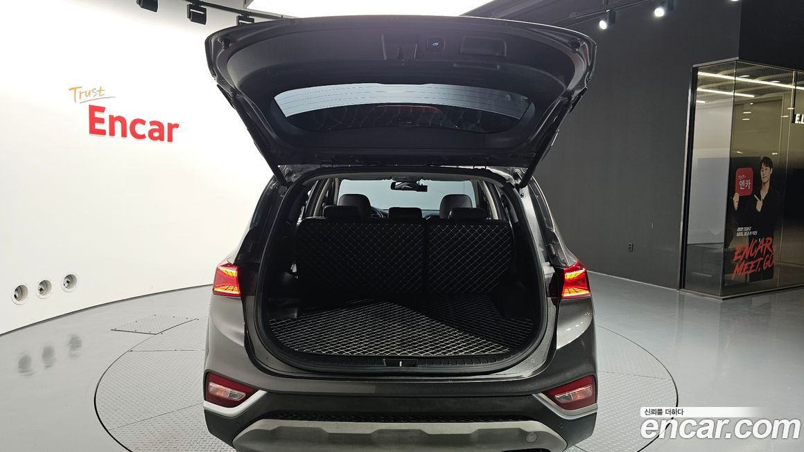 Hyundai Santafe 2020