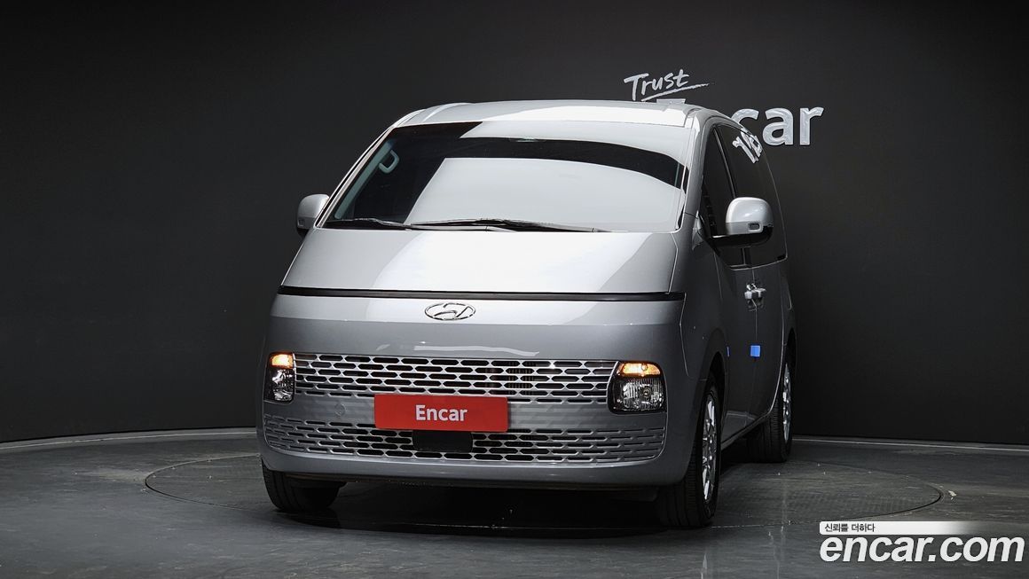 Hyundai Staria 2022