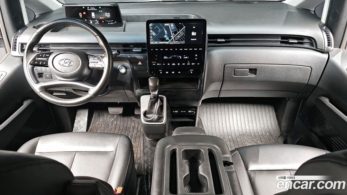 Hyundai Staria 2022