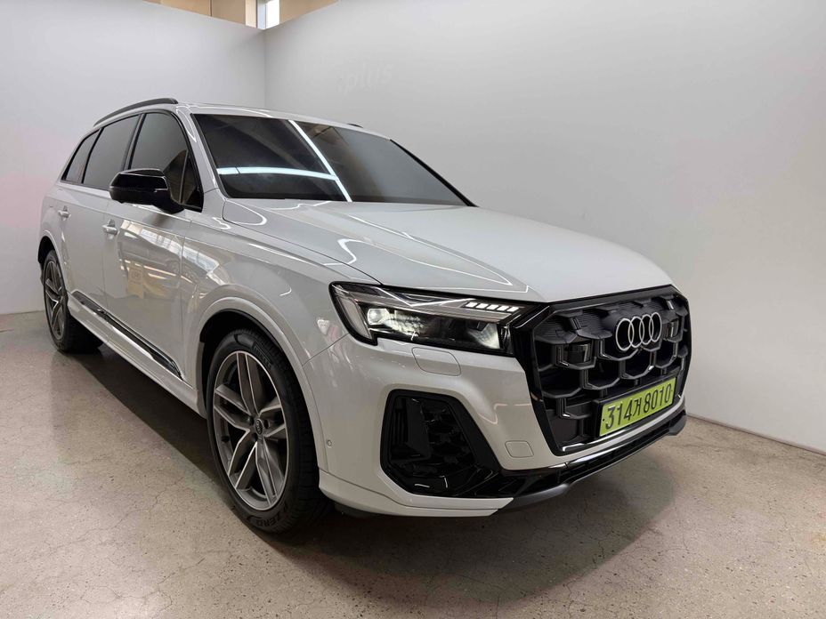 Audi Q7 2025