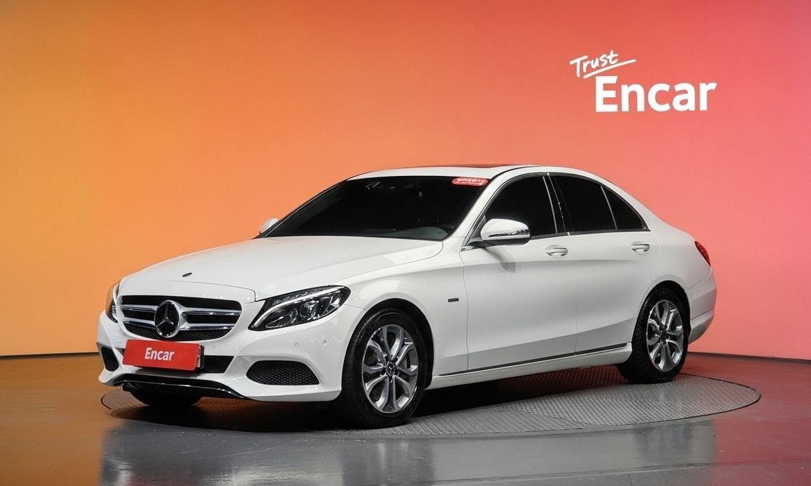 Mercedes-Benz C-Class 2018
