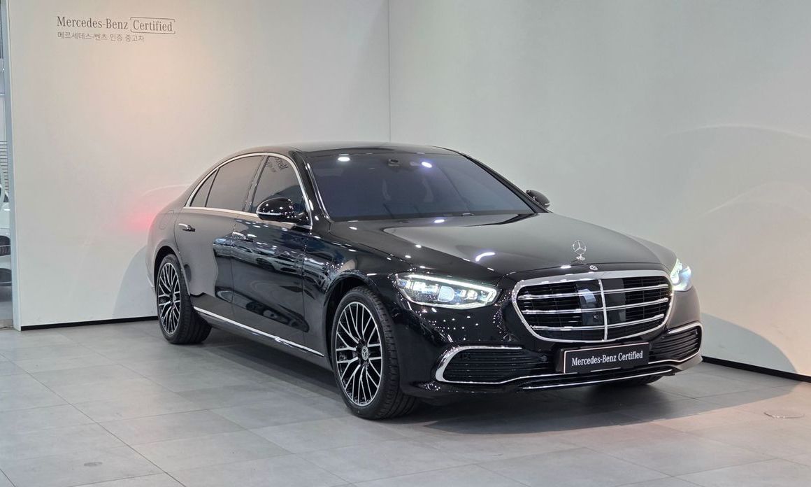 Mercedes-Benz S-Class 2026