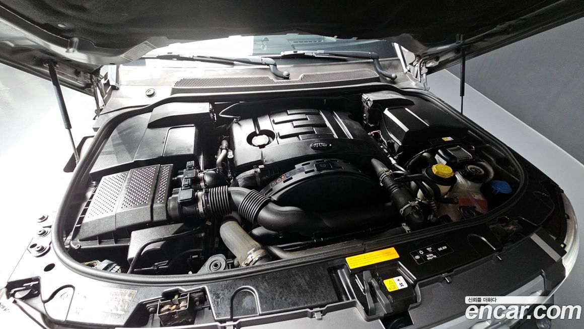 Land Rover Discovery 2013