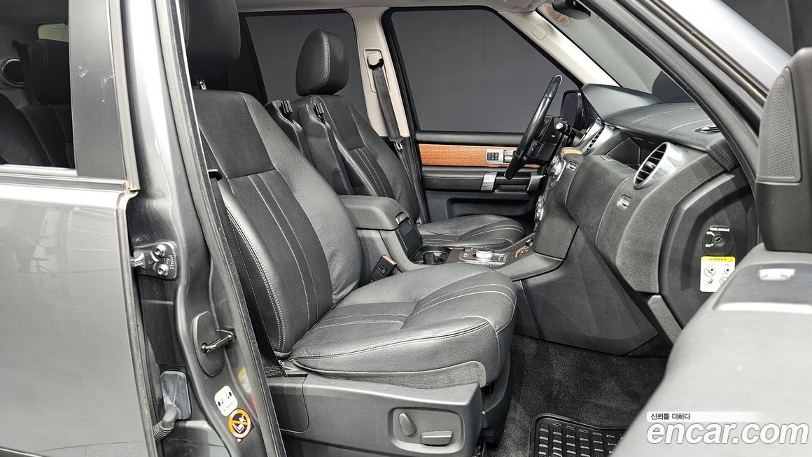 Land Rover Discovery 2013