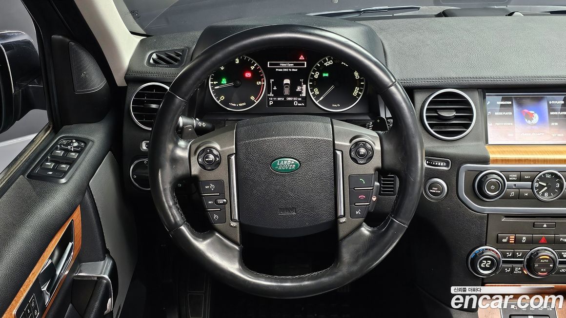 Land Rover Discovery 2013