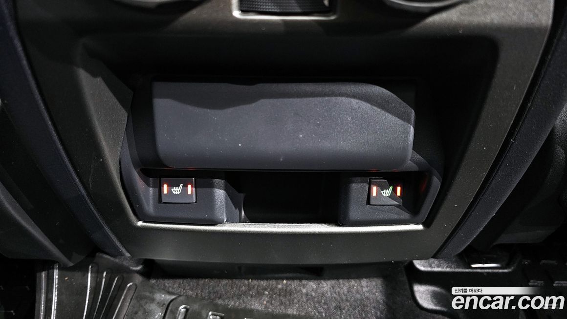 Land Rover Discovery 2013