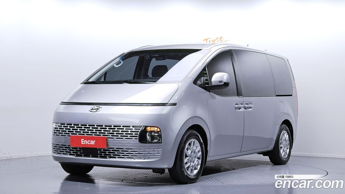 Hyundai Staria 2023