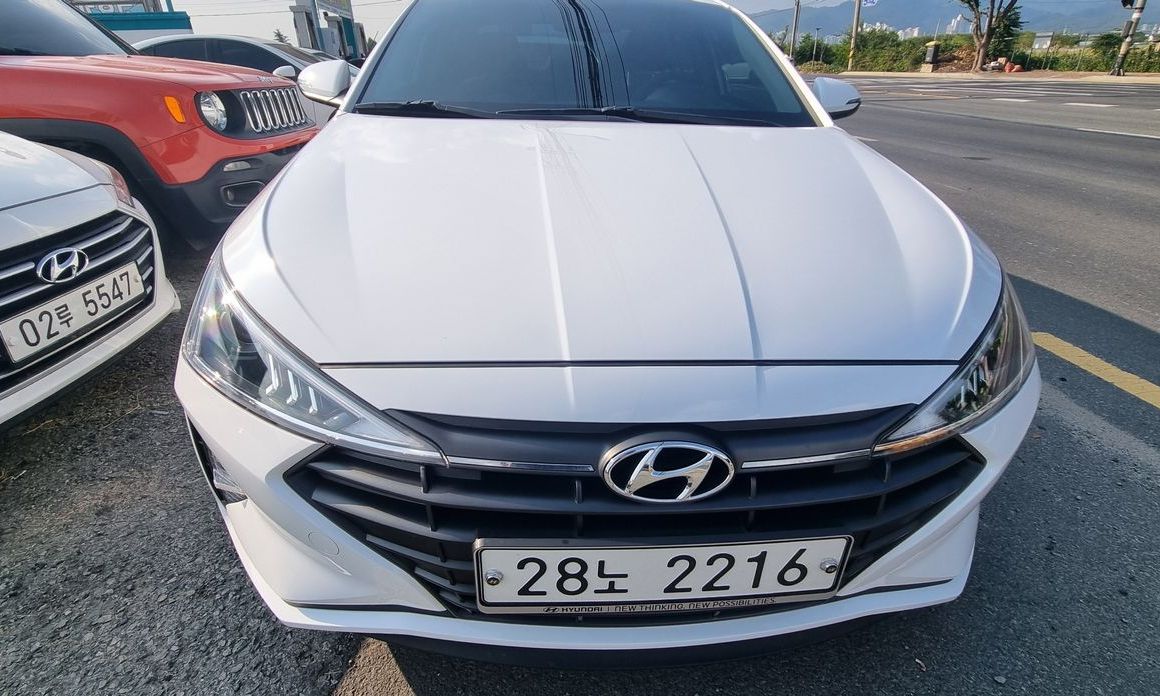 Hyundai AVANTE 2019