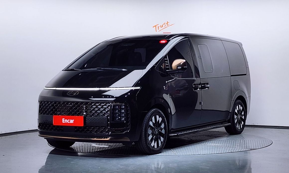 Hyundai Staria 2025