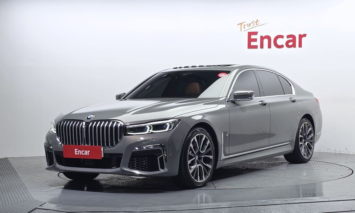 BMW 7-Series 2021