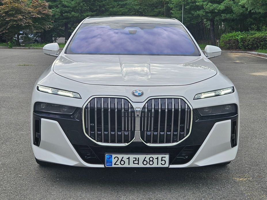 BMW 7-Series 2024