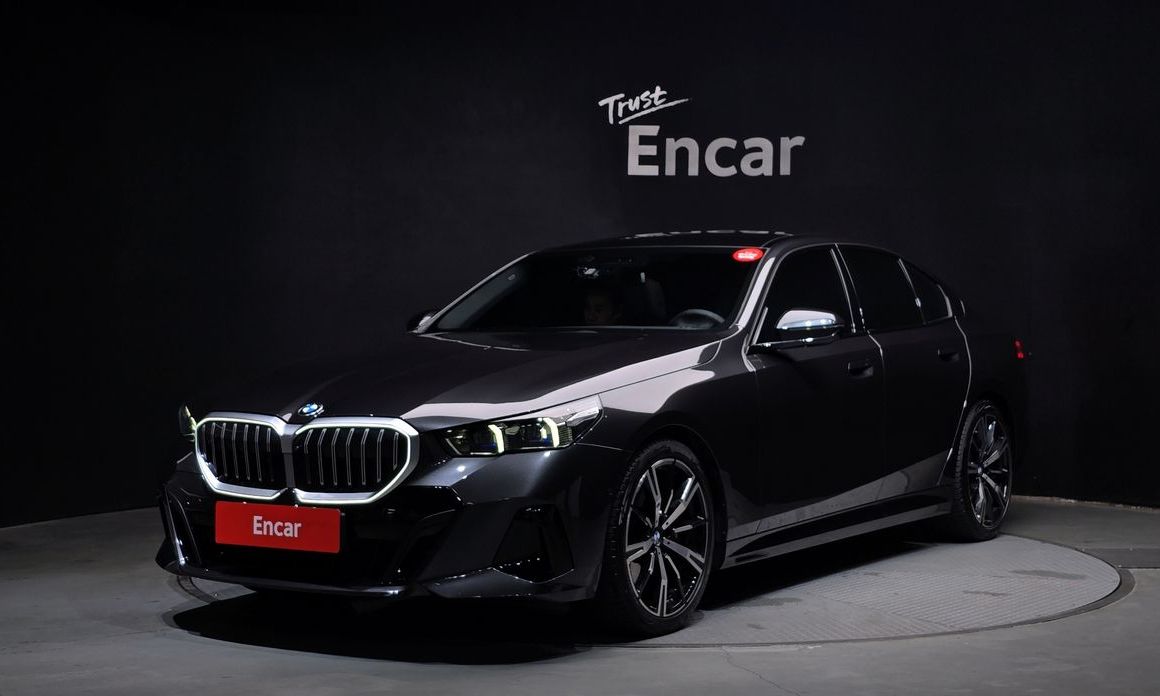 BMW 5-Series 2026