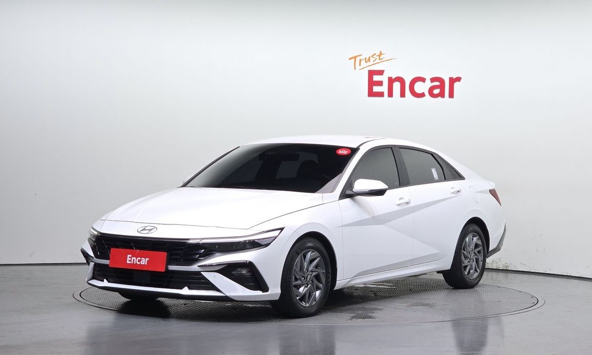 Hyundai AVANTE 2024