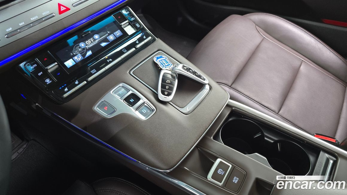 Hyundai Grandeur 2020