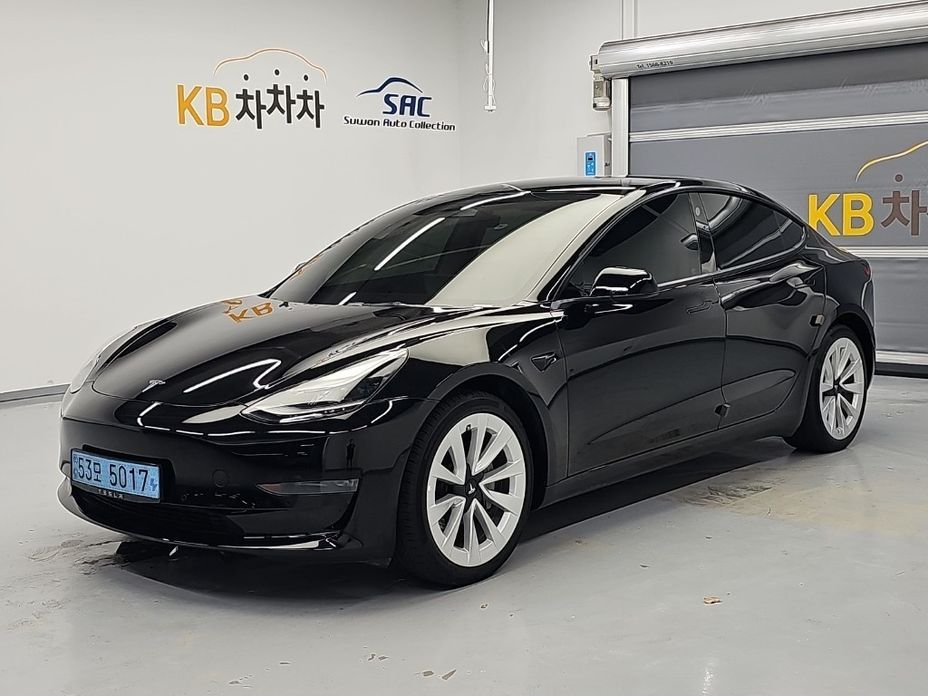 Tesla Model 3 2022