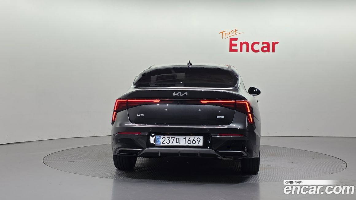 Kia K5 2024