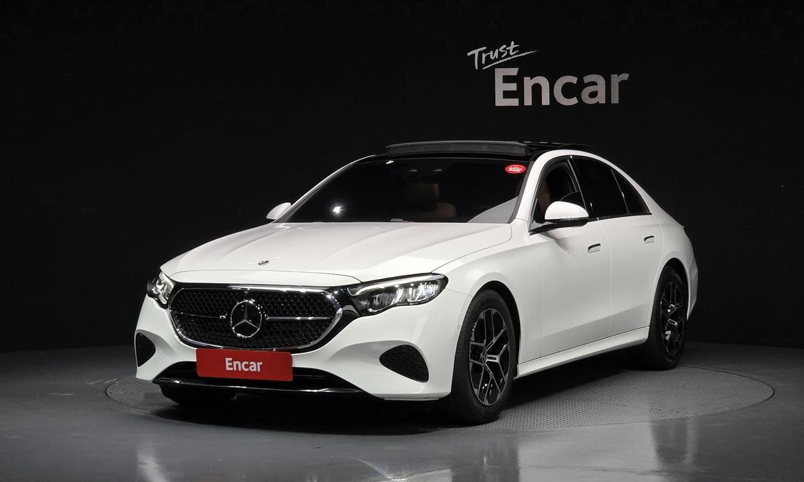 Mercedes-Benz E-Class 2025