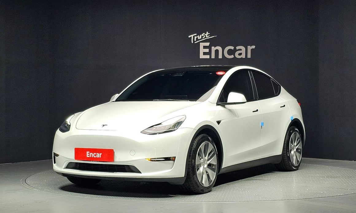 Tesla Model Y 2022