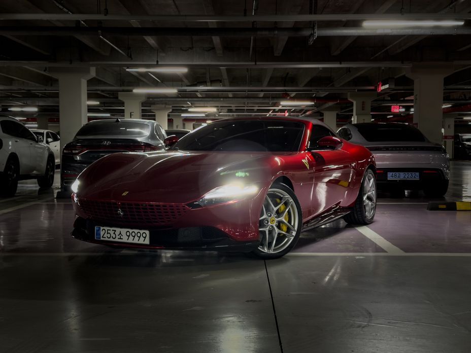 Ferrari Roma 2025