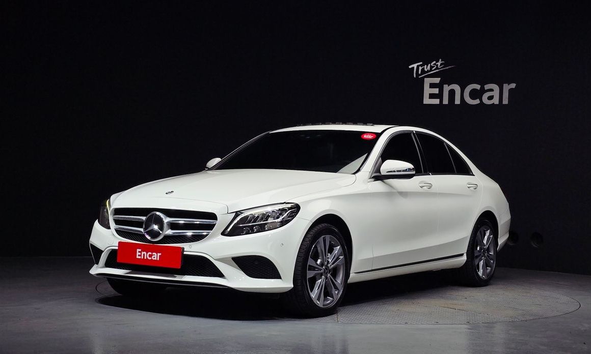 Mercedes-Benz C-Class 2020