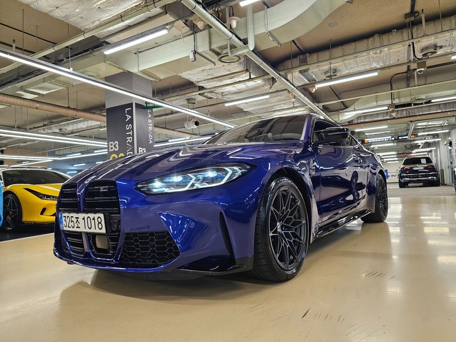 BMW M4 2023