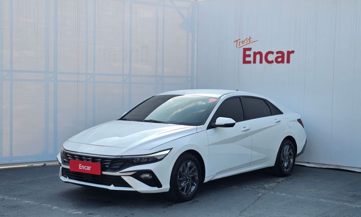Hyundai AVANTE 2024