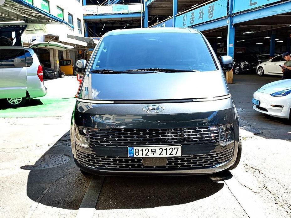Hyundai Staria 2023