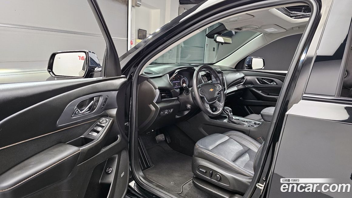 ChevroletGMDaewoo Traverse 2021