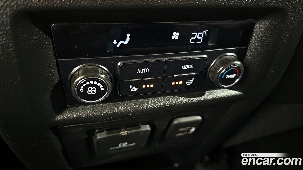 ChevroletGMDaewoo Traverse 2021