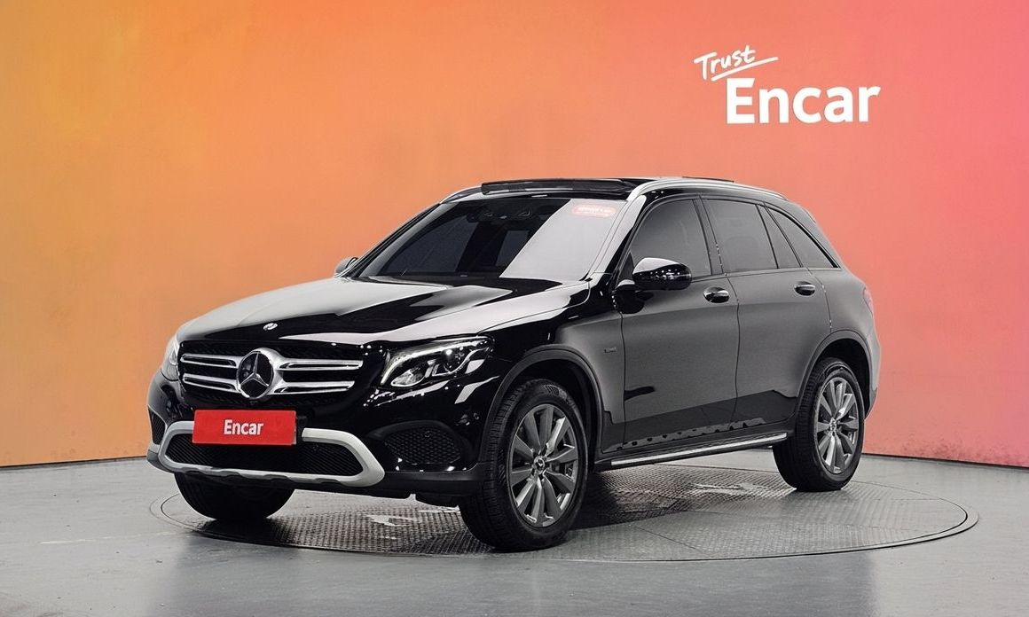 Mercedes-Benz GLC-Class 2019