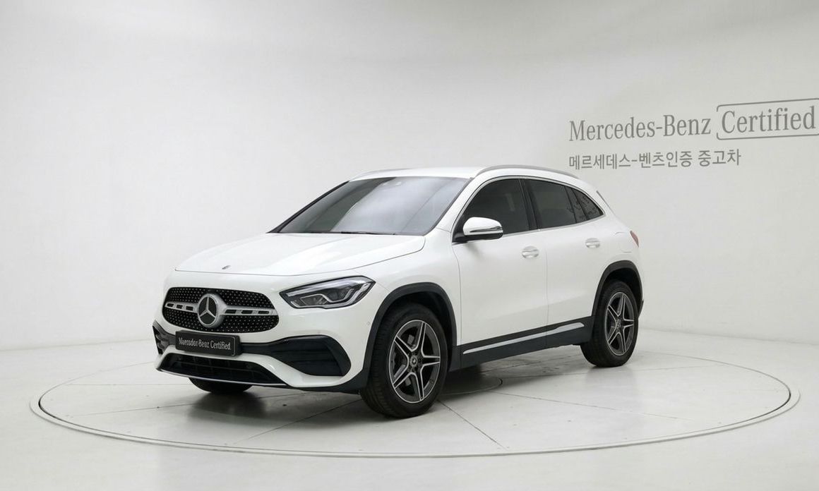 Mercedes-Benz GLA-Class 2021