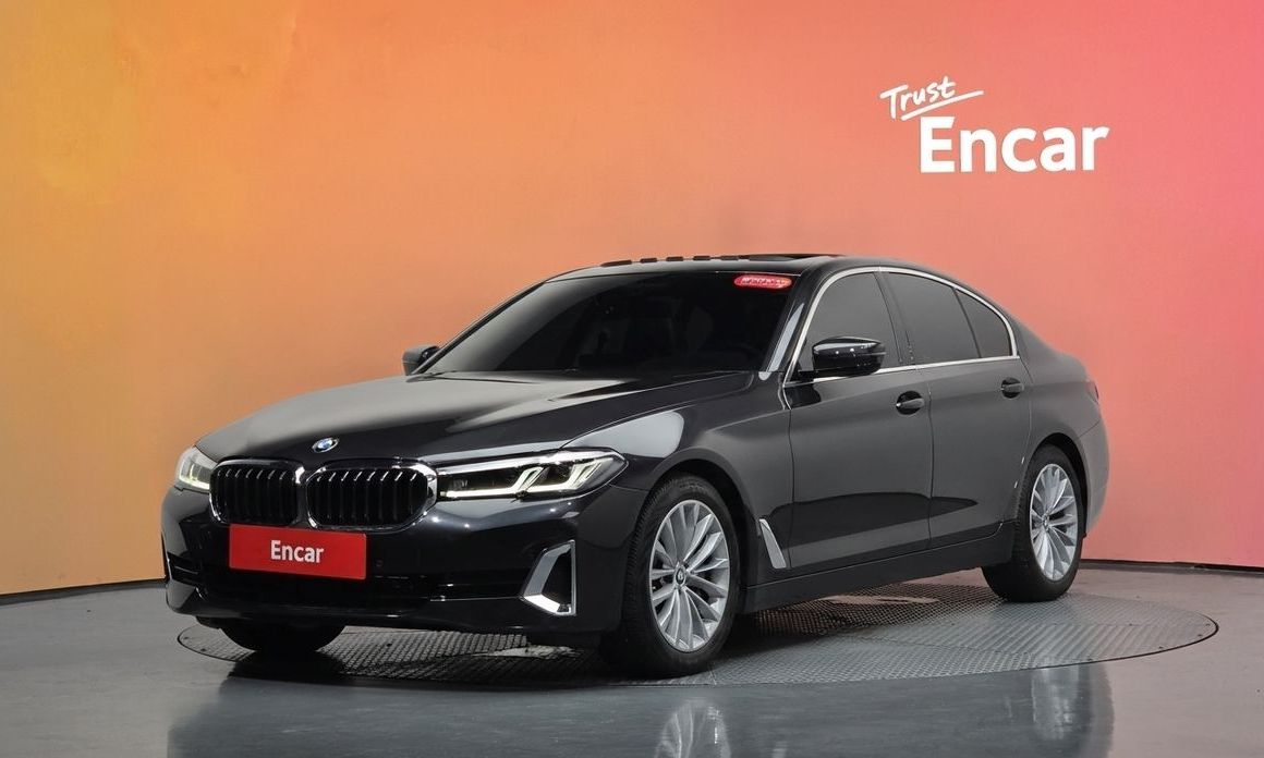 BMW 5-Series 2022