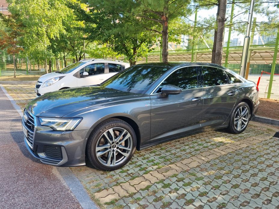 Audi A6 2021