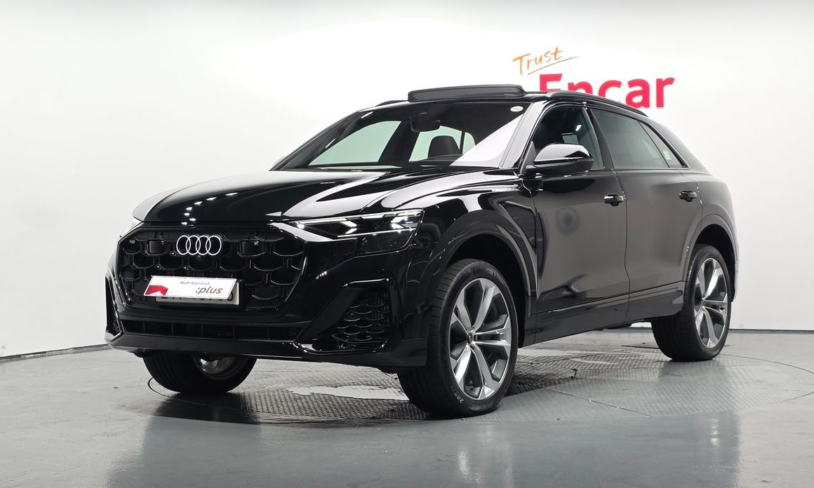 Audi Q8 2025