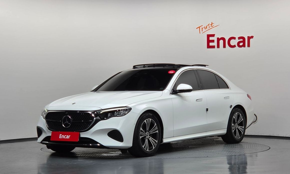 Mercedes-Benz E-Class 2025