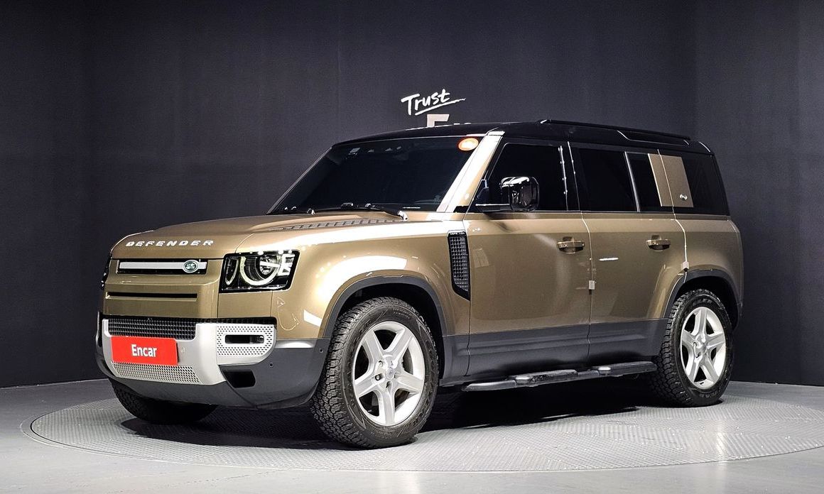 Land Rover Defender 2022