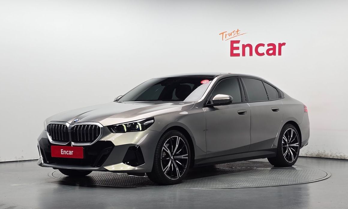 BMW 5-Series 2026