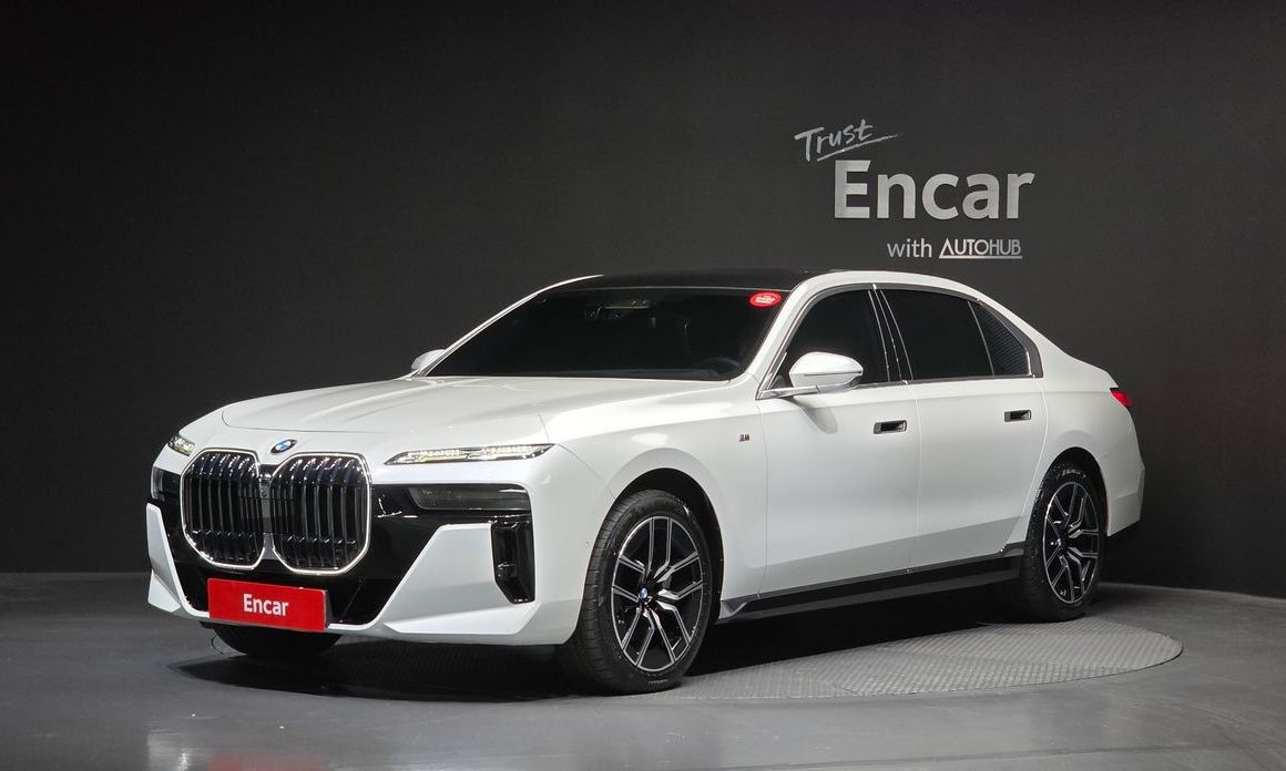 BMW 7-Series 2023