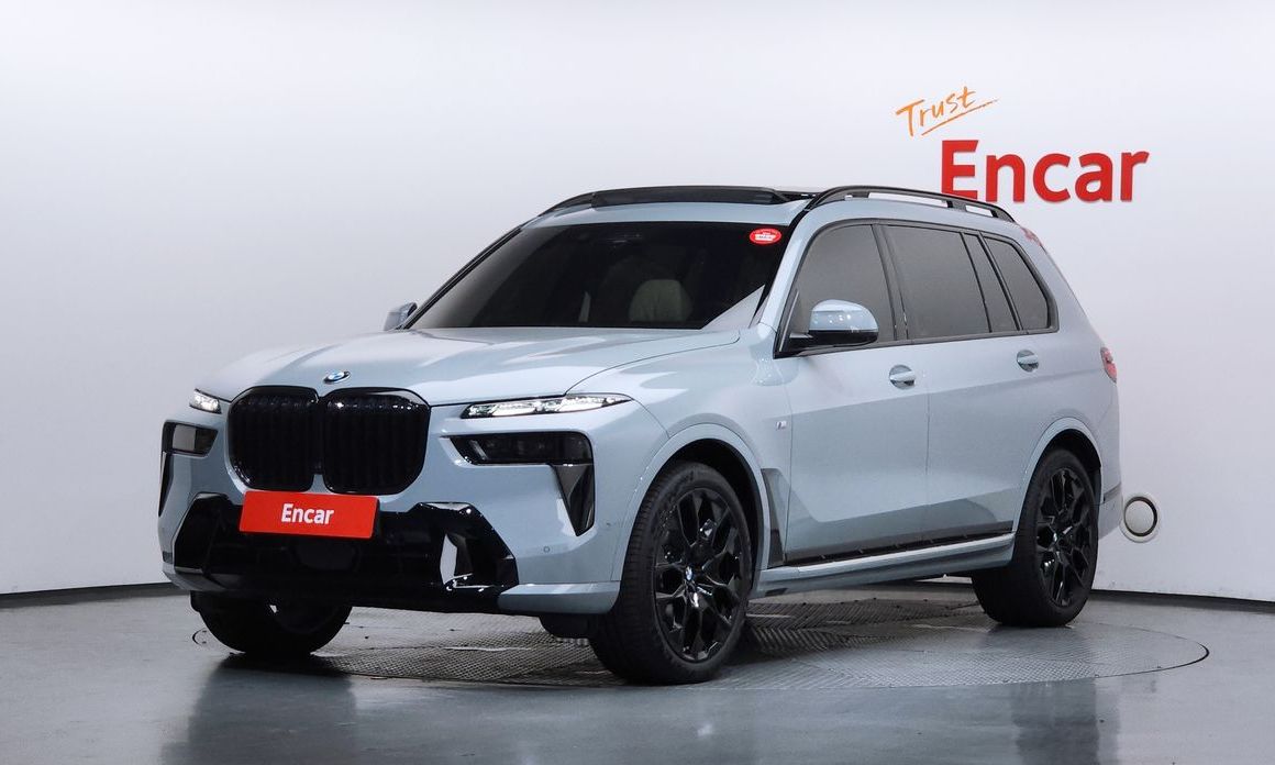BMW X7 2025