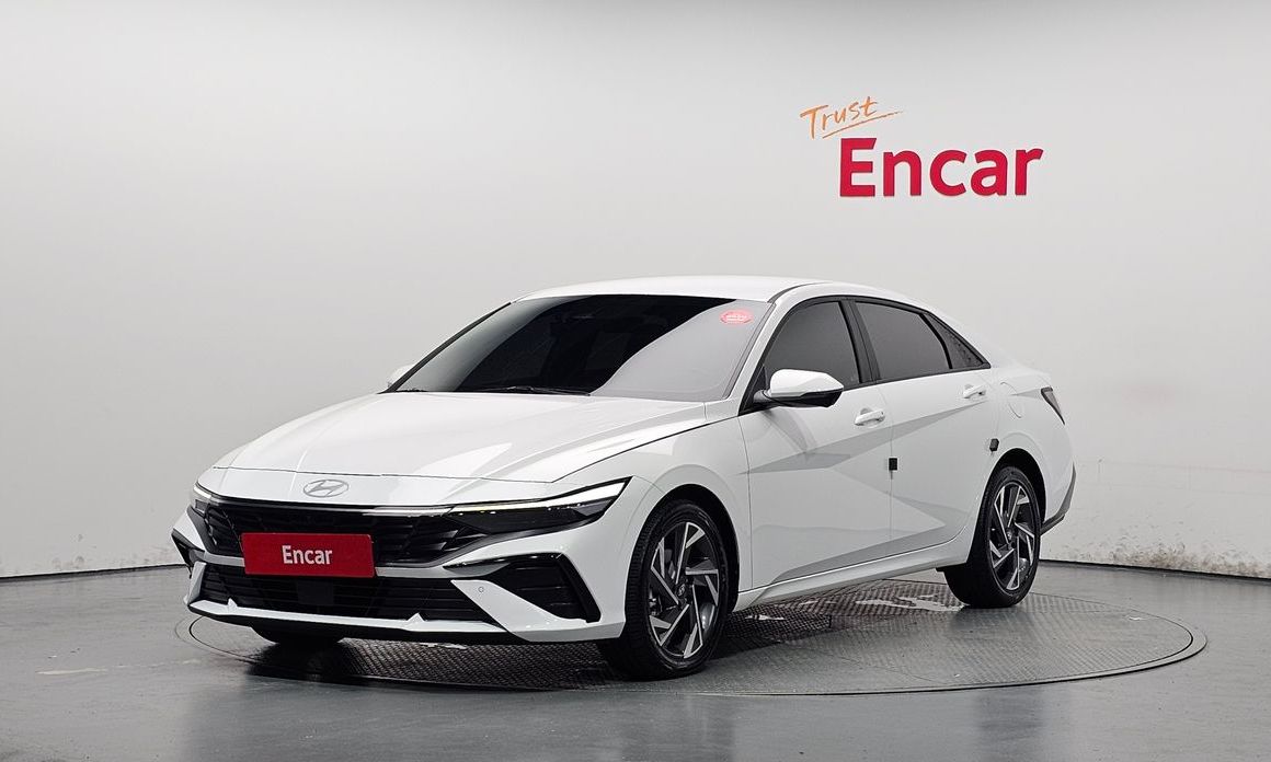 Hyundai AVANTE 2024