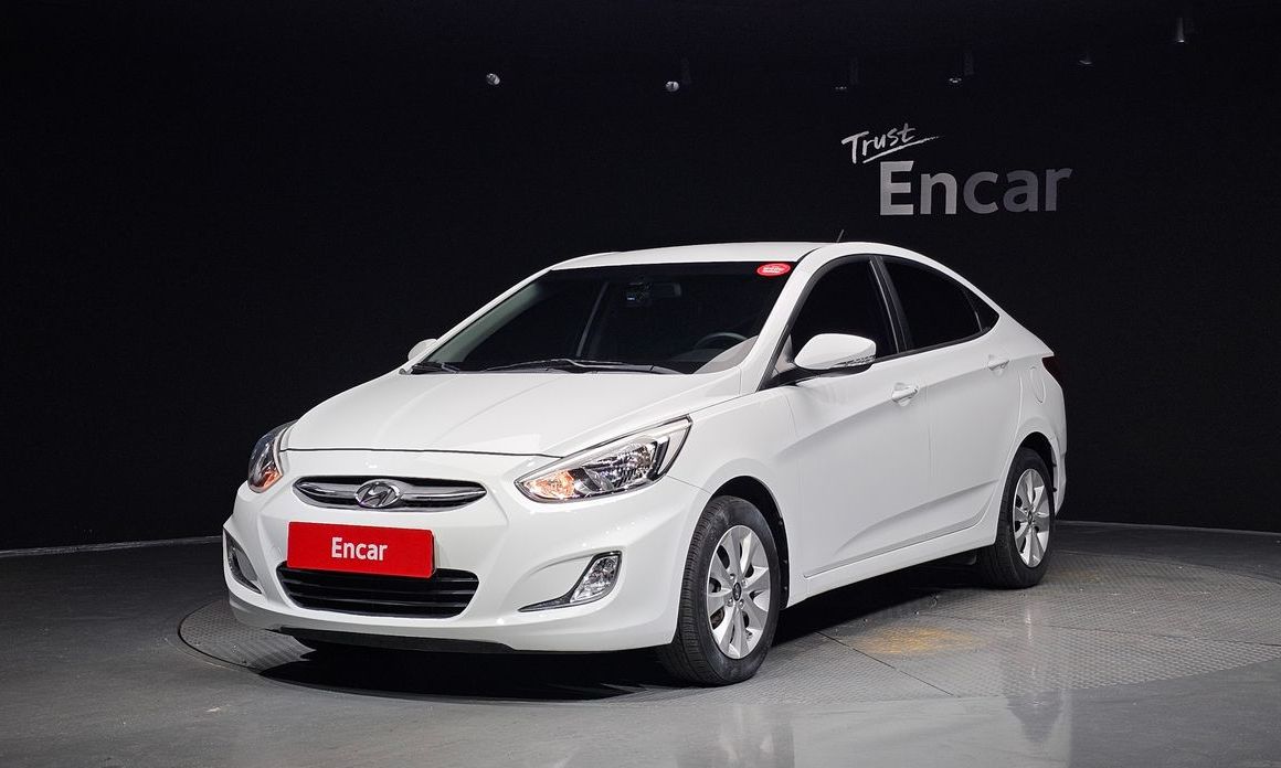 Hyundai Accent 2015