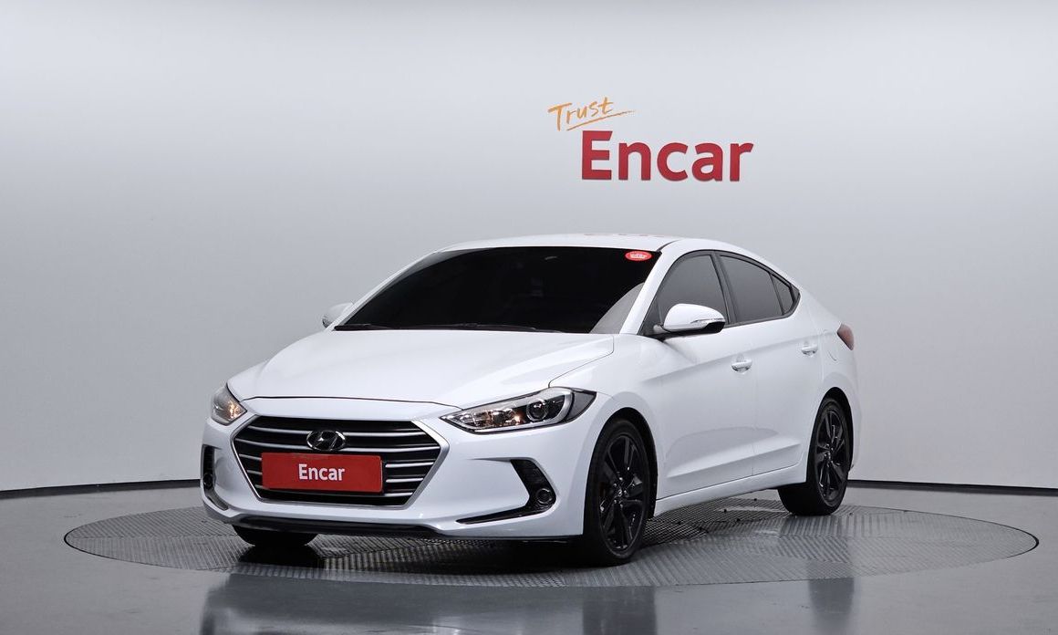 Hyundai AVANTE 2016