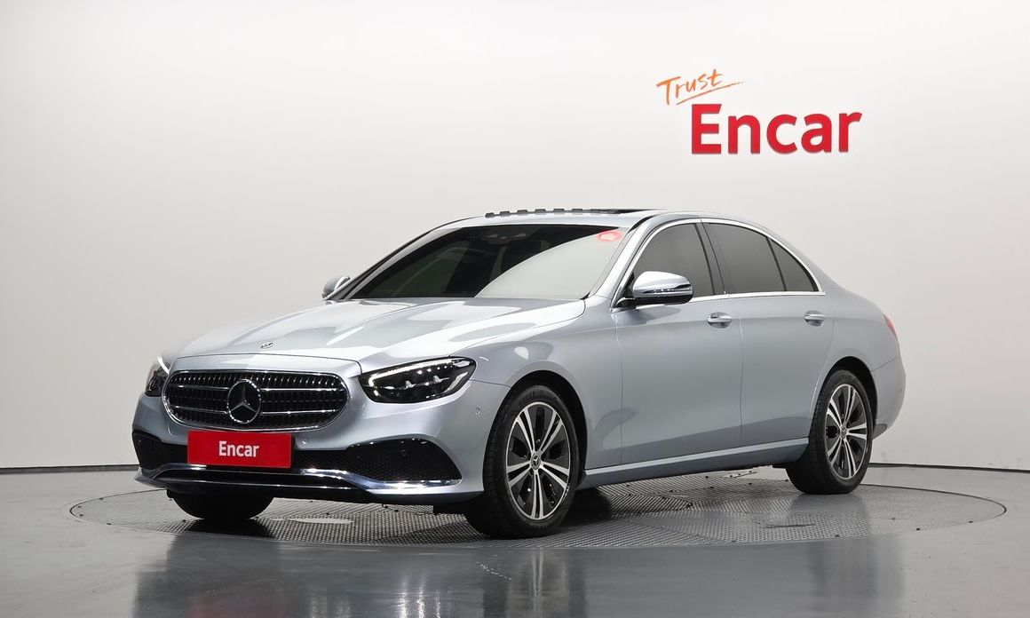 Mercedes-Benz E-Class 2021