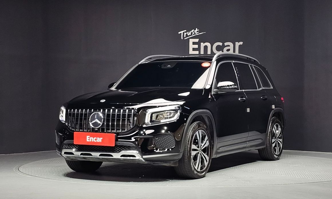 Mercedes-Benz GLB-Class 2021