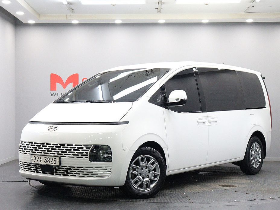 Hyundai Staria 2022