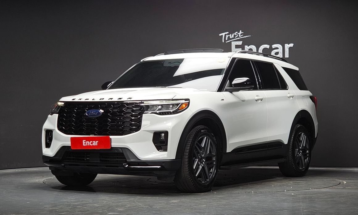 Ford Explorer 2025