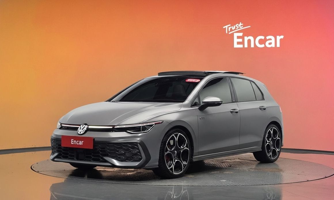 Volkswagen Golf 2025