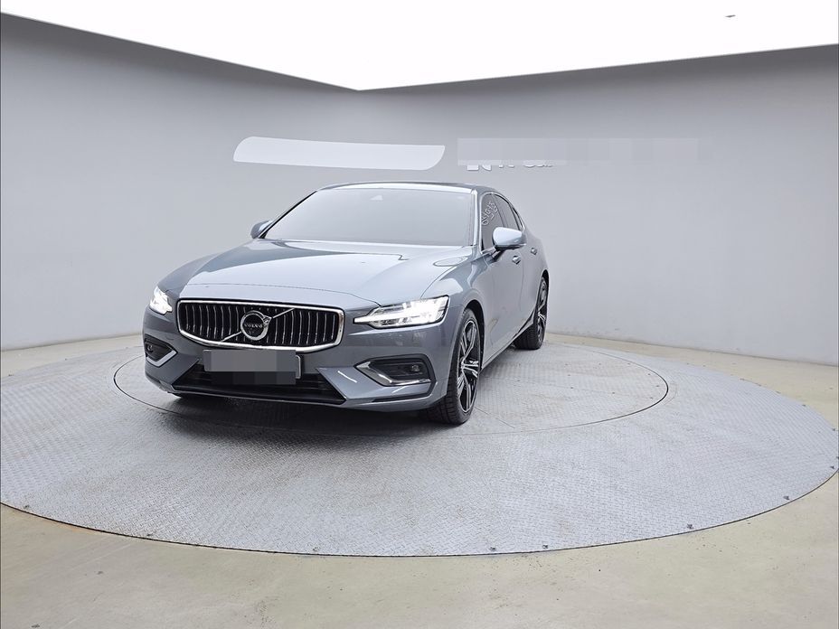 Volvo S60 2021